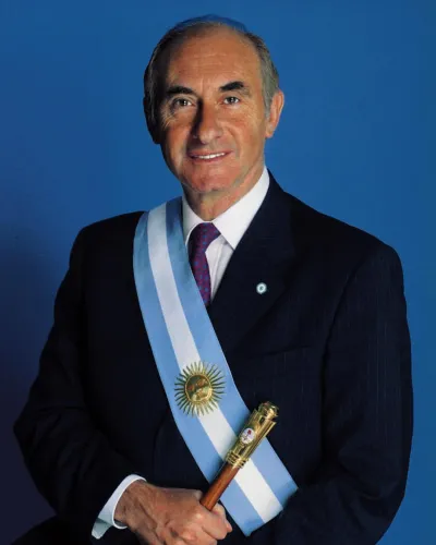 01 December 1999